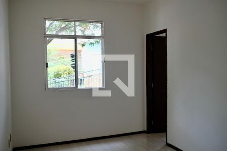 Sala de apartamento à venda com 1 quarto, 40m² em Cruzeiro, Belo Horizonte