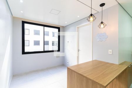 Sala de apartamento para alugar com 2 quartos, 35m² em Jurubatuba, São Paulo