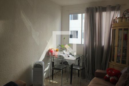 Apartamento para alugar com 45m², 2 quartos e sem vagaSala