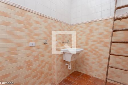 Casa para alugar com 100m², 2 quartos e 2 vagas Casa para alugar com 100m², 2 quartos e 2 vagasArea de Serviços