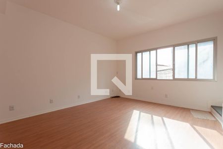 Casa para alugar com 100m², 2 quartos e 2 vagas Casa para alugar com 100m², 2 quartos e 2 vagasSala
