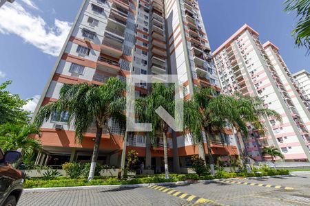 Fachada de apartamento para alugar com 2 quartos, 57m² em Itanhangá, Rio de Janeiro