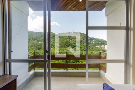 Varanda de apartamento para alugar com 2 quartos, 57m² em Itanhangá, Rio de Janeiro