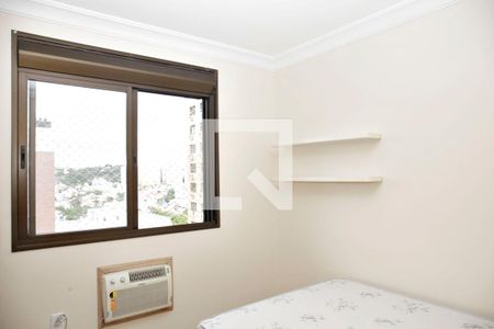 Quarto 2 de apartamento para alugar com 3 quartos, 109m² em Petrópolis, Porto Alegre