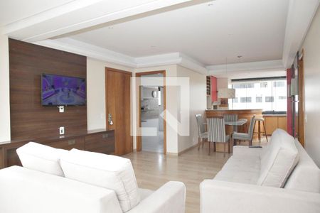 Sala de apartamento para alugar com 3 quartos, 109m² em Petrópolis, Porto Alegre