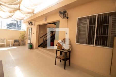 Casa à venda com 300m², 4 quartos e 4 vagas Casa à venda com 300m², 4 quartos e 4 vagasChurrasqueira