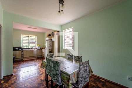 Casa à venda com 128m², 2 quartos e 8 vagasCozinha