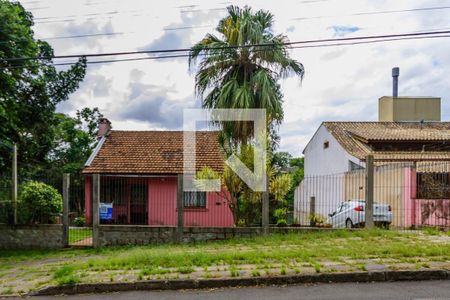 Casa à venda com 128m², 2 quartos e 8 vagasFachada