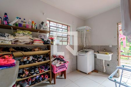 Casa à venda com 128m², 2 quartos e 8 vagasÁrea de Serviço