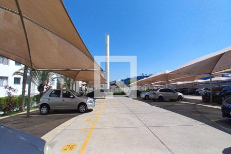 Garagem  de apartamento à venda com 2 quartos, 44m² em Jardim Márcia, Campinas