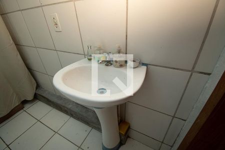 Apartamento para alugar com 55m², 2 quartos e 1 vagaBanheiro 
