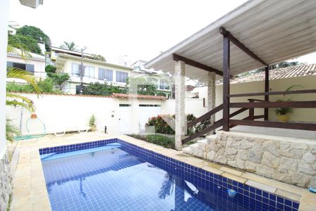 Piscina de casa para alugar com 4 quartos, 320m² em Freguesia (jacarepaguá), Rio de Janeiro