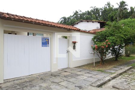 Casa para alugar com 320m², 4 quartos e 1 vagaFachada da casa