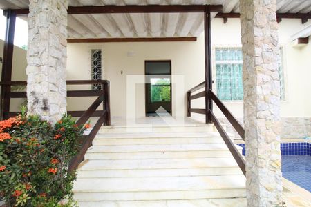 Entrada da casa de casa para alugar com 4 quartos, 320m² em Freguesia (jacarepaguá), Rio de Janeiro