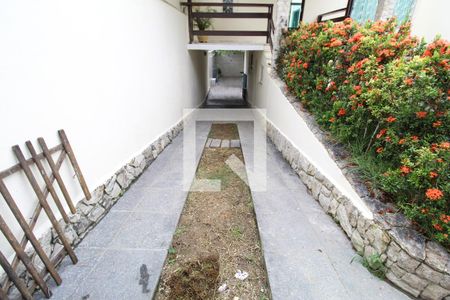 Garagem de casa para alugar com 4 quartos, 320m² em Freguesia (jacarepaguá), Rio de Janeiro