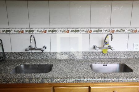 Casa para alugar com 320m², 4 quartos e 1 vagaCozinha