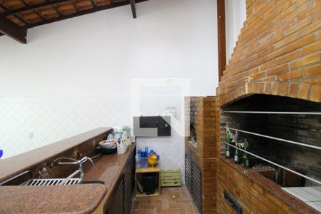 Casa para alugar com 320m², 4 quartos e 1 vagaÁrea Gourmet - Fundos