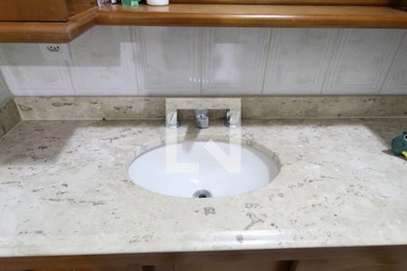 Casa para alugar com 320m², 4 quartos e 1 vagaBanheiro Quarto 3 - Suíte