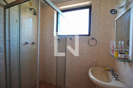 Apartamento à venda com 108m², 3 quartos e sem vagaBanheiro da Suíte 2