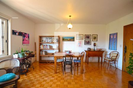 Sala de apartamento à venda com 3 quartos, 108m² em Teresópolis, Porto Alegre