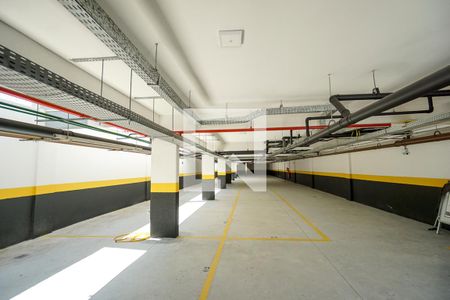 Apartamento para alugar com 34m², 2 quartos e 1 vaga Apartamento para alugar com 34m², 2 quartos e 1 vagaGaragem