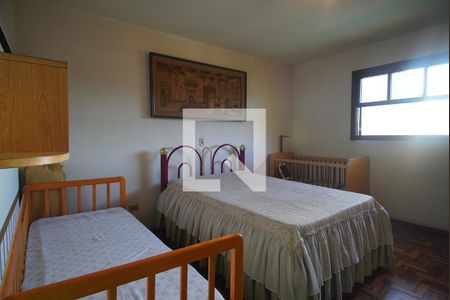 Casa à venda com 240m², 4 quartos e 2 vagasQuarto 4