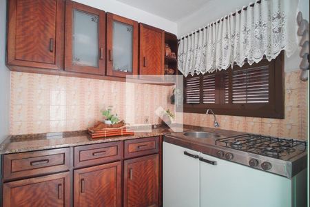 Casa à venda com 240m², 4 quartos e 2 vagasCozinha 2
