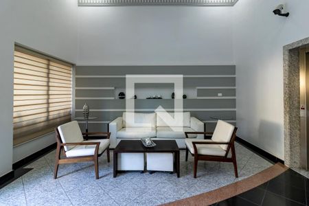 Apartamento à venda com 115m², 4 quartos e 3 vagasHall social