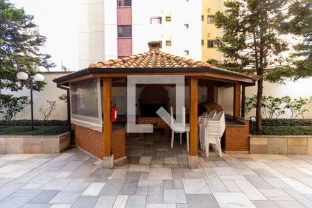 Apartamento à venda com 115m², 4 quartos e 3 vagasÁrea comum - Churrasqueira