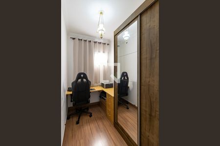 Apartamento à venda com 115m², 4 quartos e 3 vagasEscritório