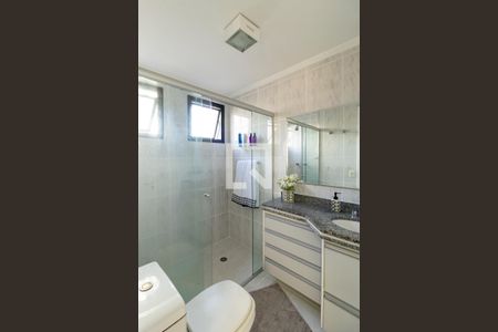 Apartamento à venda com 115m², 4 quartos e 3 vagasBanheiro da Suíte