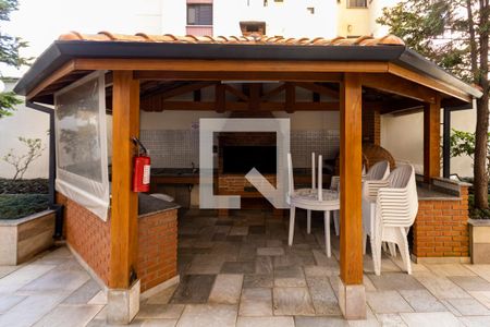 Apartamento à venda com 115m², 4 quartos e 3 vagasÁrea comum - Churrasqueira