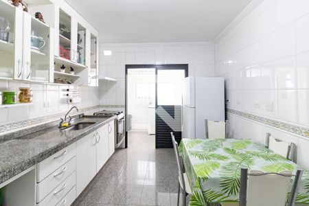 Apartamento à venda com 115m², 4 quartos e 3 vagasCozinha