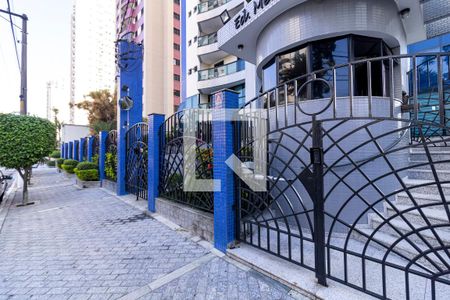 Apartamento à venda com 115m², 4 quartos e 3 vagasFachada e portaria