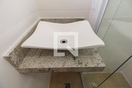 Apartamento à venda com 34m², 2 quartos e 1 vagaBanheiro 