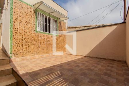 Casa à venda com 300m², 7 quartos e 2 vagas Casa à venda com 300m², 7 quartos e 2 vagasÁrea Comum - Quintal