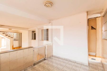 Casa à venda com 300m², 7 quartos e 2 vagas Casa à venda com 300m², 7 quartos e 2 vagasCasa 4 Quintal