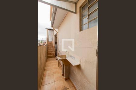 Casa à venda com 300m², 7 quartos e 2 vagas Casa à venda com 300m², 7 quartos e 2 vagasCasa 4 Área de Serviço