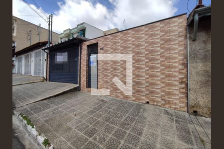 Casa à venda com 300m², 7 quartos e 2 vagas Casa à venda com 300m², 7 quartos e 2 vagasFachada