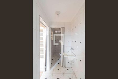 Casa à venda com 300m², 7 quartos e 2 vagas Casa à venda com 300m², 7 quartos e 2 vagasCasa 2 Área de Serviço