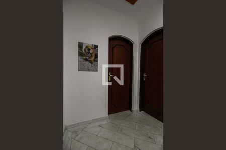 Casa à venda com 200m², 3 quartos e 2 vagasHall