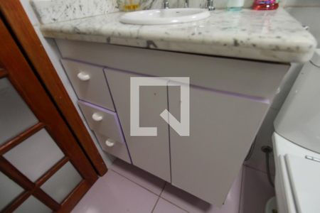 Casa à venda com 200m², 3 quartos e 2 vagasBanheiro da Suíte 1