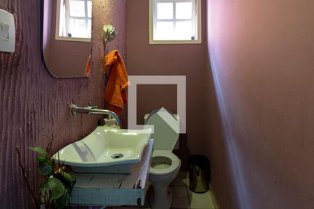 Casa à venda com 120m², 2 quartos e 1 vaga Casa à venda com 120m², 2 quartos e 1 vagaLavabo