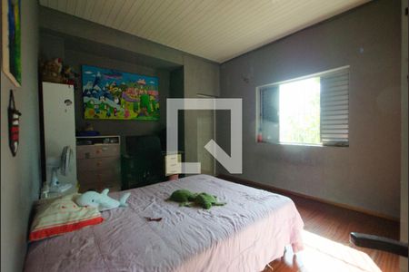 Casa à venda com 552m², 5 quartos e 3 vagasQuarto 3