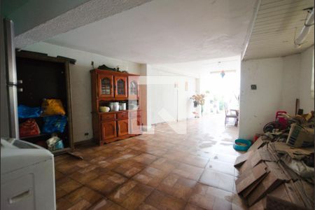 Casa à venda com 552m², 5 quartos e 3 vagasQuintal