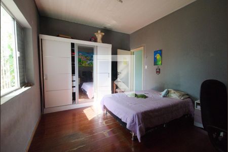 Casa à venda com 552m², 5 quartos e 3 vagasQuarto 3