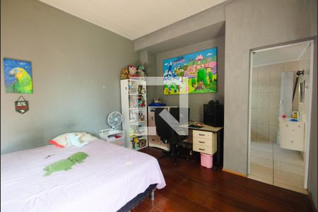 Casa à venda com 552m², 5 quartos e 3 vagasQuarto 3