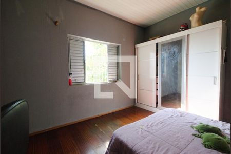 Casa à venda com 552m², 5 quartos e 3 vagasQuarto 3