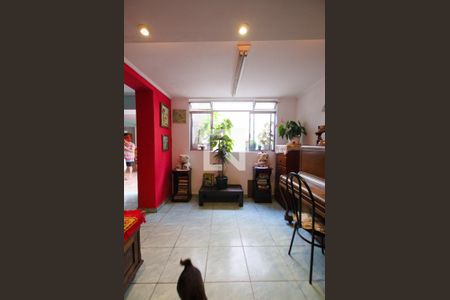 Sala de casa para alugar com 5 quartos, 552m² em Vila Monumento, São Paulo