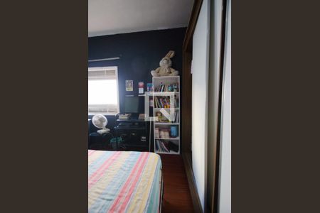 Casa à venda com 552m², 5 quartos e 3 vagasQuarto 4